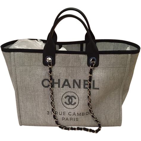 chanel deauville bolso de mano|chanel deauville tote.